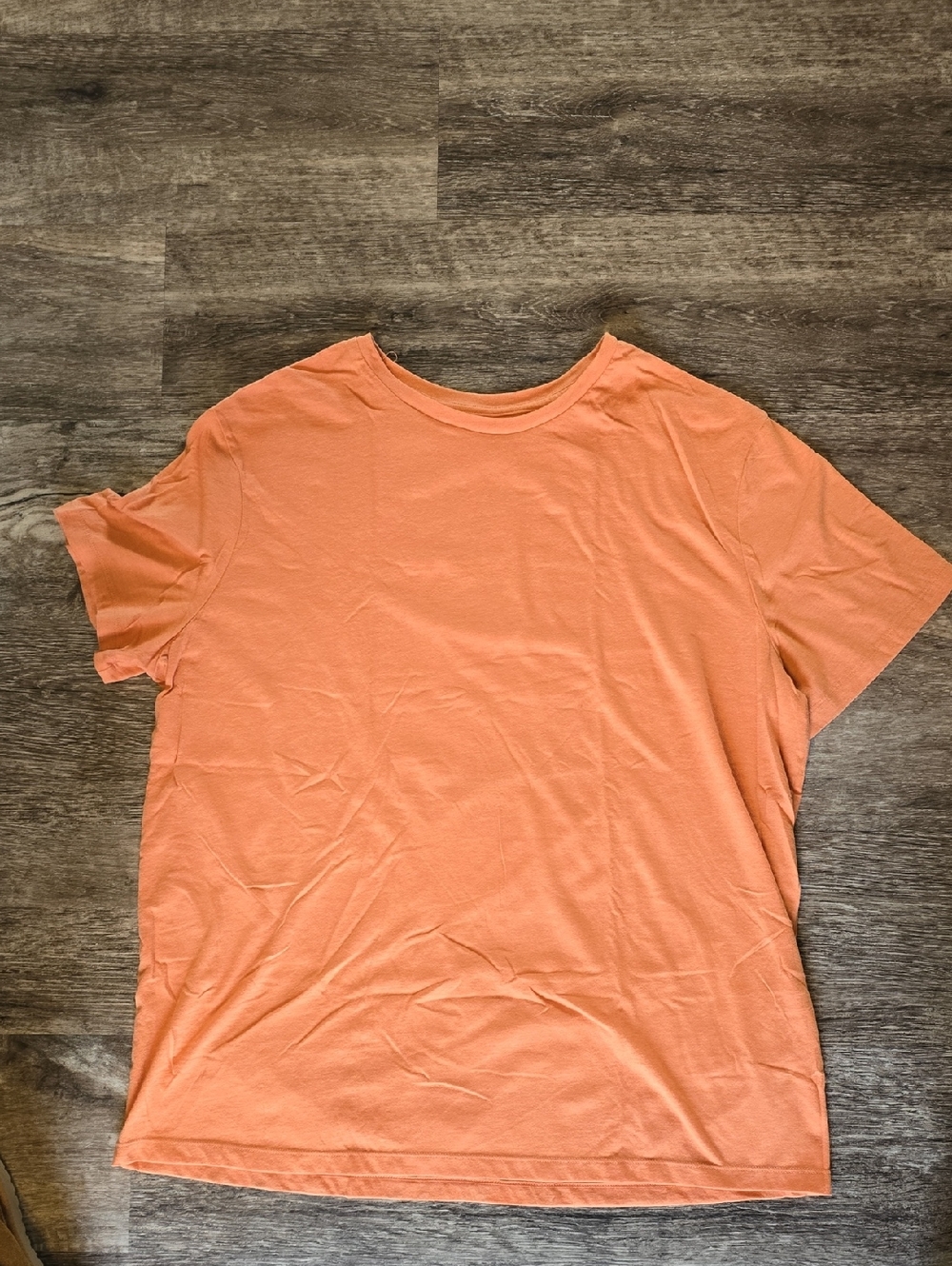Goodfellow & Co Peach Crewneck Lyndale Tee